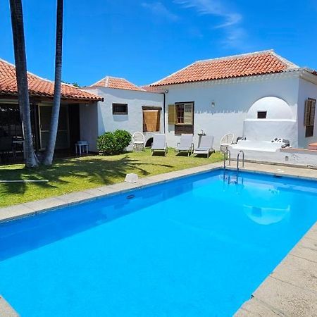 Villa La Paz ปูแอร์โตเดลาครูซ ภายนอก รูปภาพ